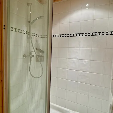 Appt 1650 Aux Pieds Apartamento